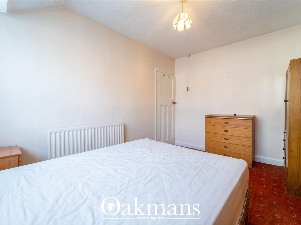 3 bed end terrace house for sale in Highters Heath Lane, Kings Heath, Birmingham B14, £220,000