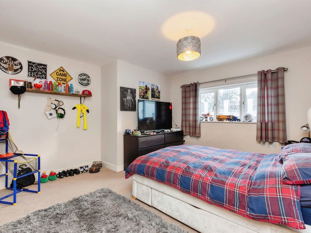4 bed detached house for sale in Lower Clicker Road, Menheniot, Liskeard PL14, £720,000