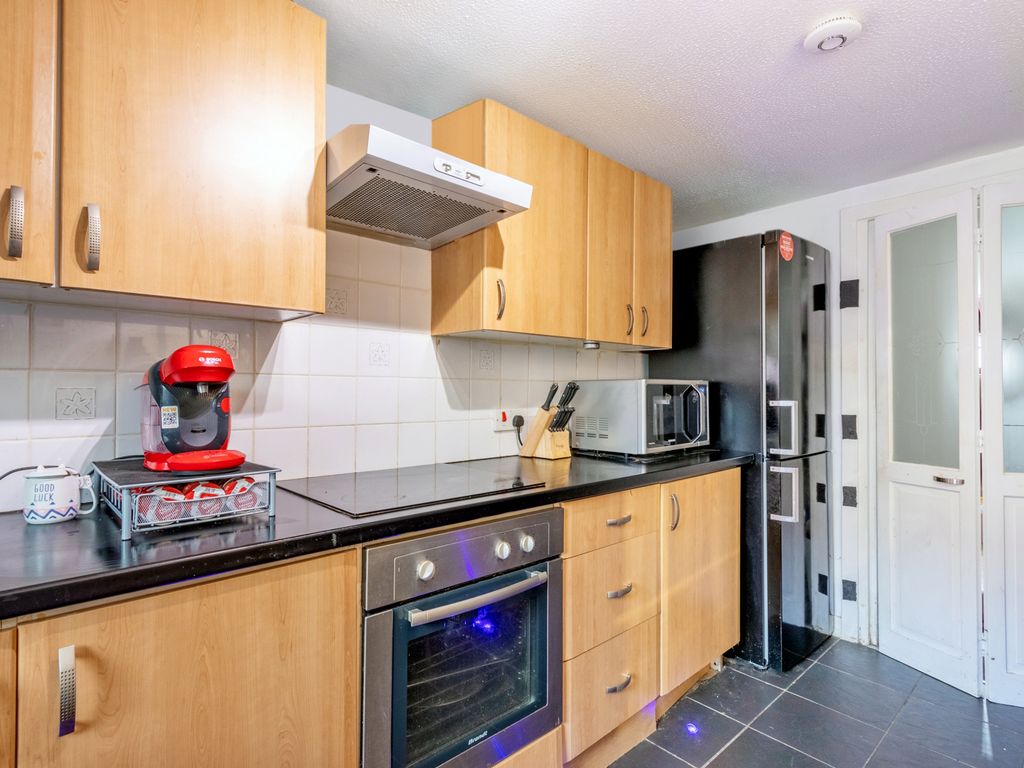 2 bed flat for sale in Craigton Street, Faifley, Clydebank G81, £59,995