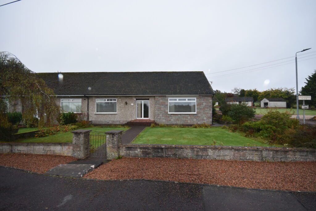 3 bed detached bungalow for sale in Fairway, Ayr Road, Rigside ML11, £159,000