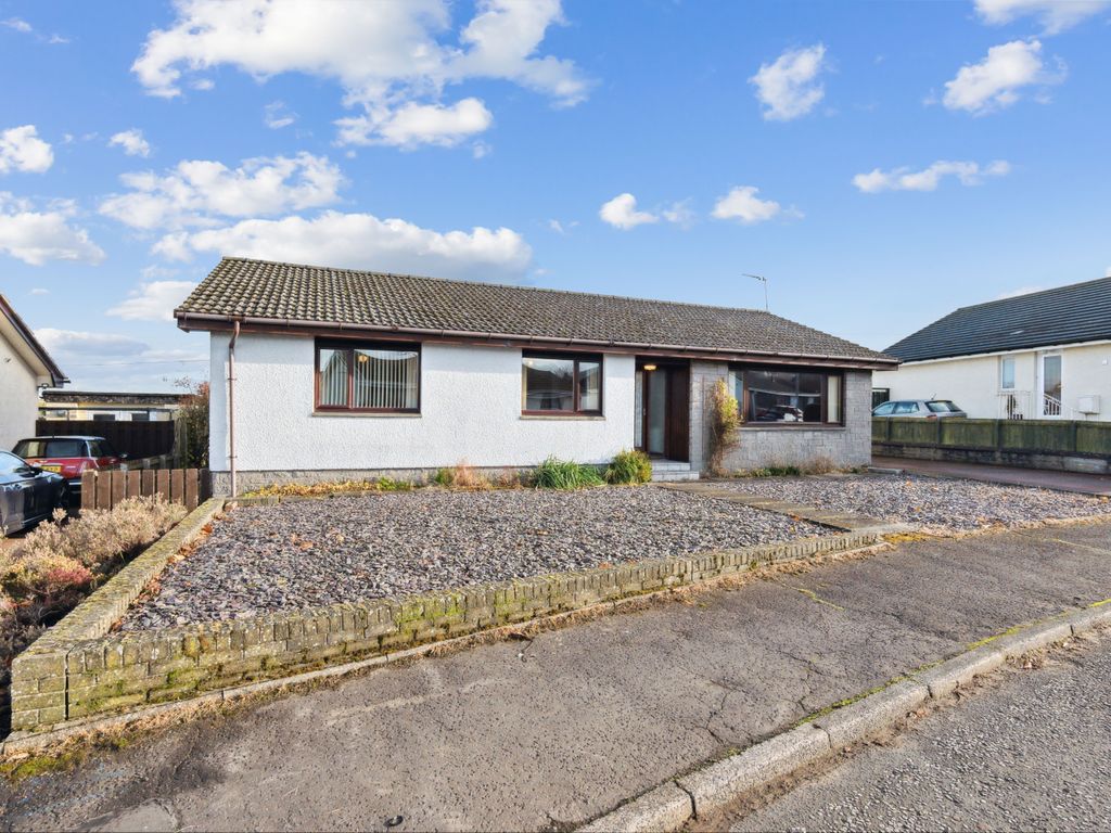 3 bed bungalow for sale in Millands Road, Thankerton, Lanarkshire ML12, £185,000