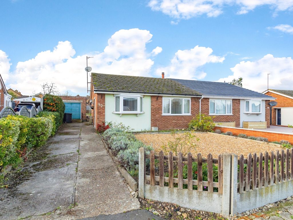 2 bed semi-detached bungalow for sale in Cause End Road, Wootton, Bedford MK43, £290,000