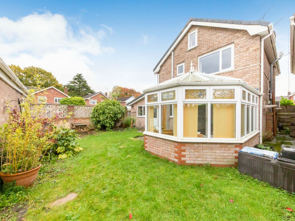 4 bed detached house for sale in Eaton Road, Alsager, Stoke On Trent ST7, £340,000