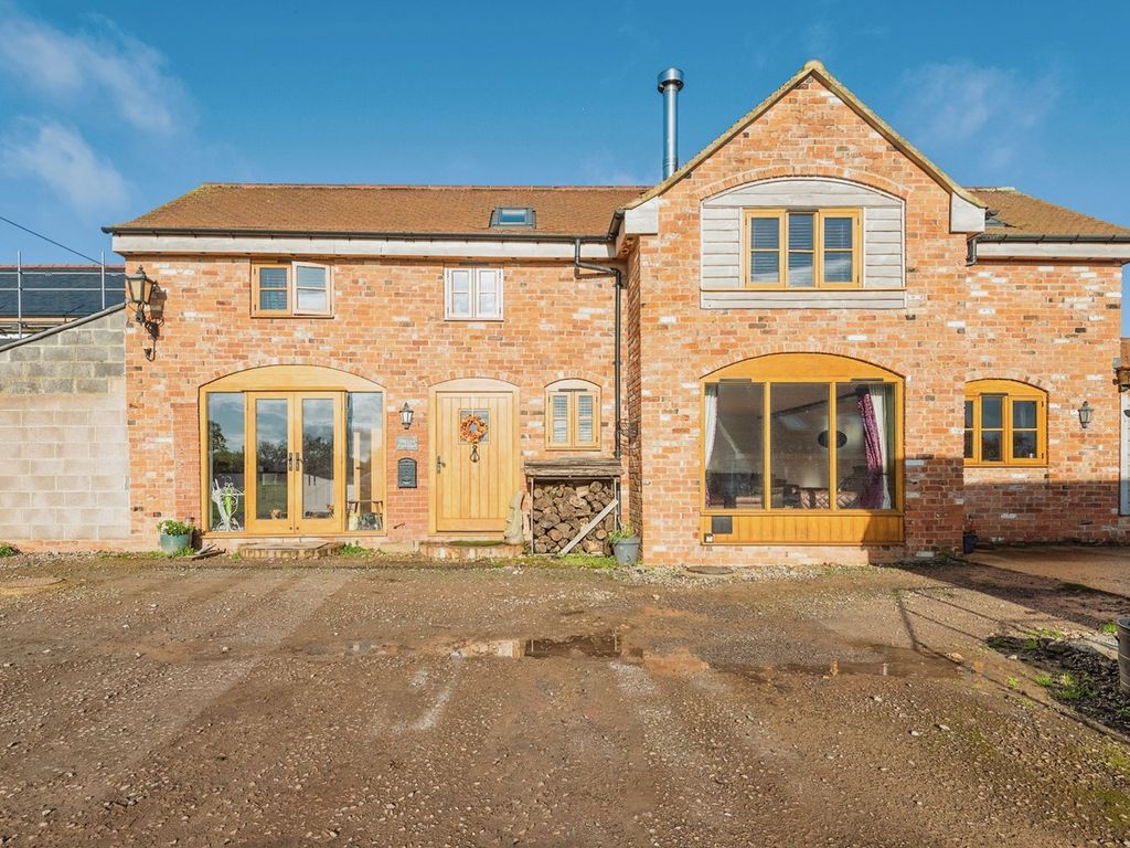4 bed detached house for sale in Moat Lane, Taynton, Gloucester GL19, £1,840,000