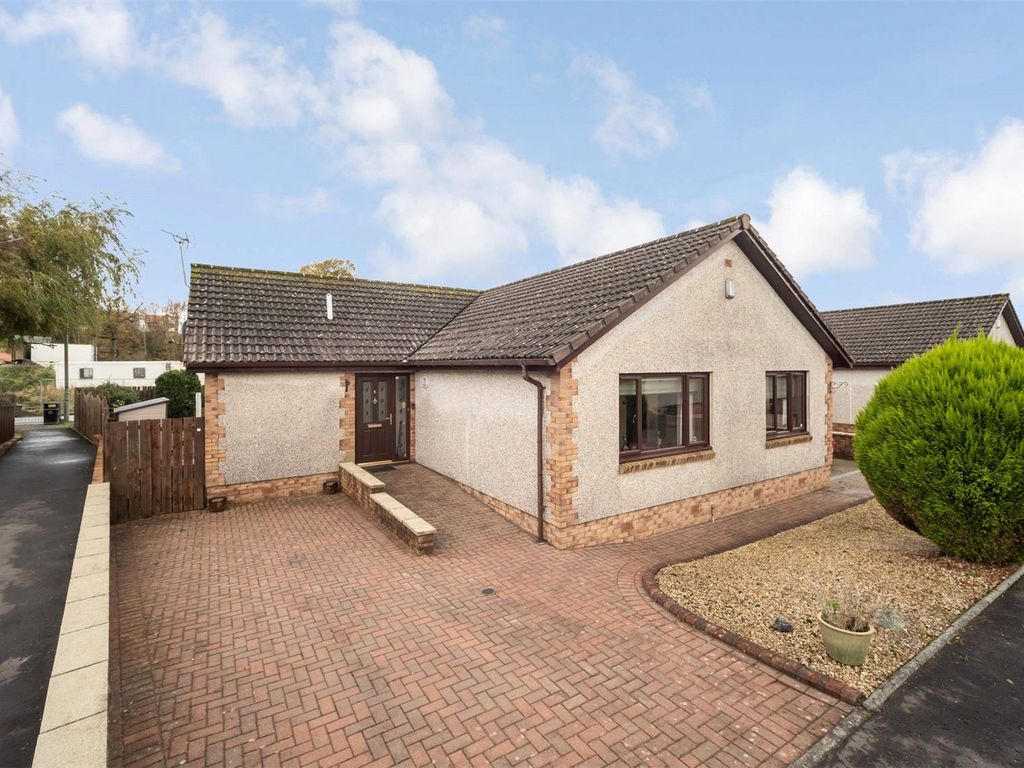 3 bed bungalow for sale in Shierlaw Gardens, Airth, Falkirk, Stirlingshire FK2, £270,000