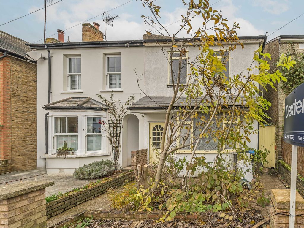 3 bed semi-detached house for sale in Richmond Park Road, Kingston Upon Thames KT2, £795,000