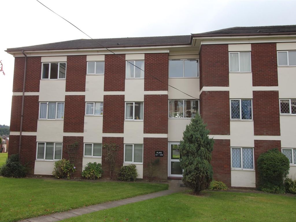 1 bed flat to rent in Deveron Court, Hinckley, Leicestershire LE10, £595 pcm