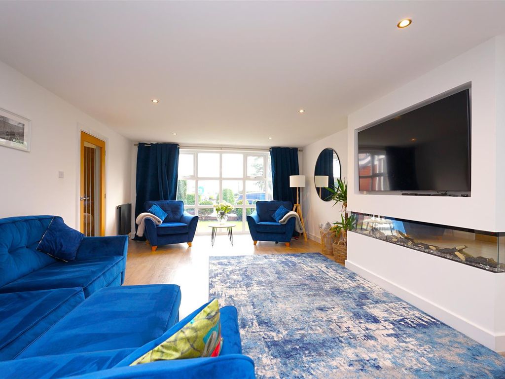 4 bed detached house for sale in Baldwin Street, Barrow-In-Furness LA14, £435,000