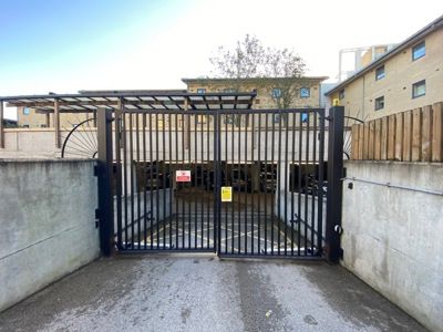 Office to let in Parking Space Market Rise, Cherry Hinton Road, Cambridge, Cambridgeshire CB1, £1,800 pa