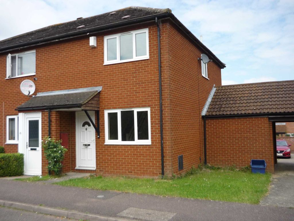 2 bed end terrace house to rent in Downland, Two Mile Ash MK8, £1,200 pcm