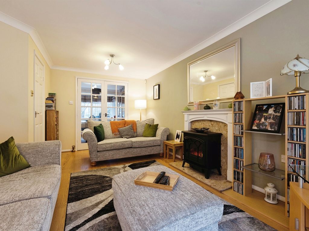 4 bed detached house for sale in The Brackens, Hatch Warren, Basingstoke RG22, £510,000