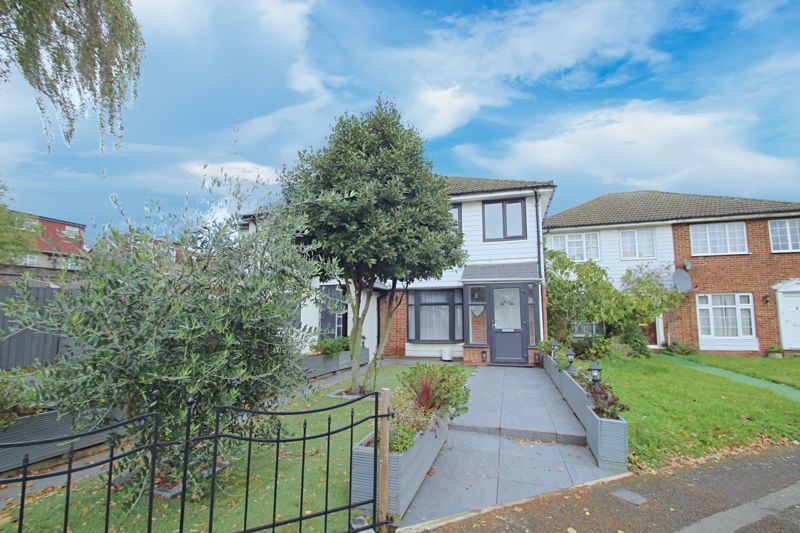 3 bed semi-detached house for sale in Bassett Way, Greenford UB6, £575,000