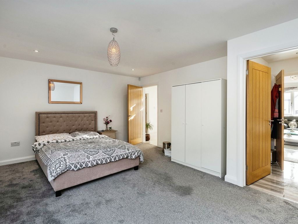 5 bed detached house for sale in Abergarw Meadow, Brynmenyn, Bridgend CF32, £700,000