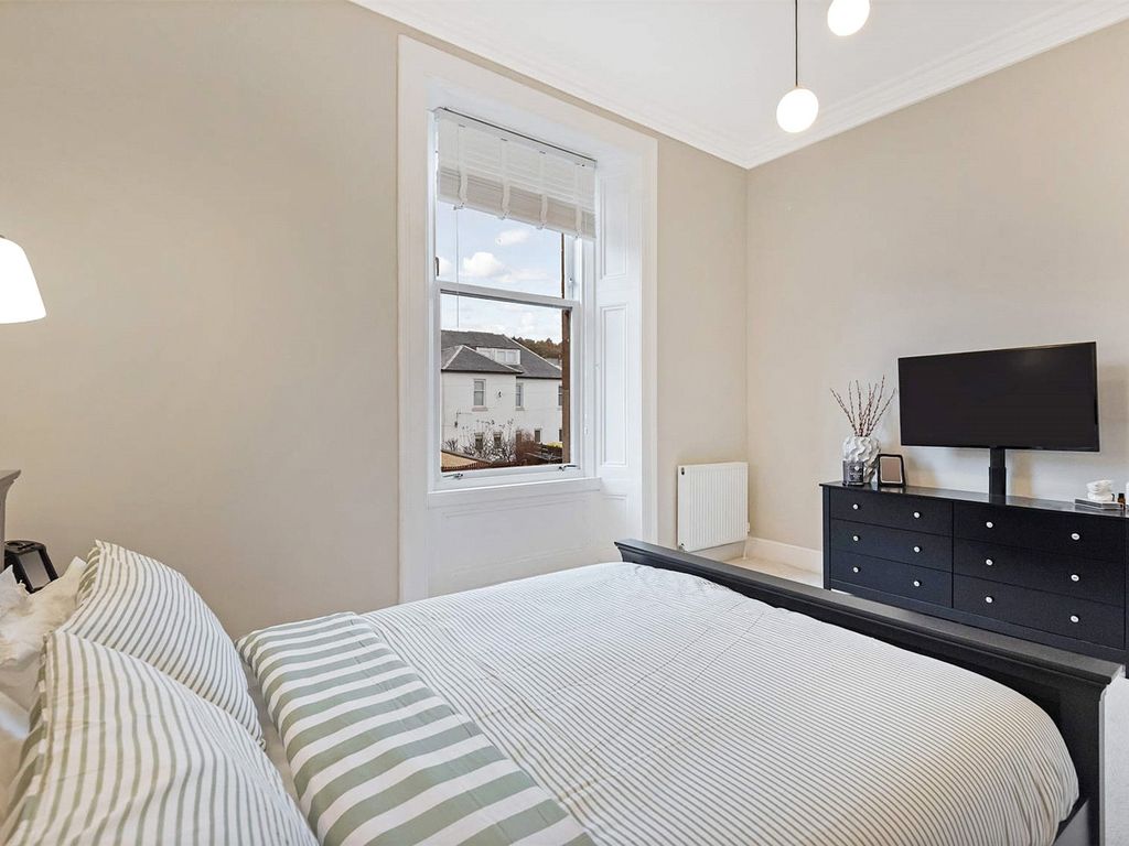 4 bed flat for sale in Brisbane Street, Greenock, Inverclyde PA16, £235,000