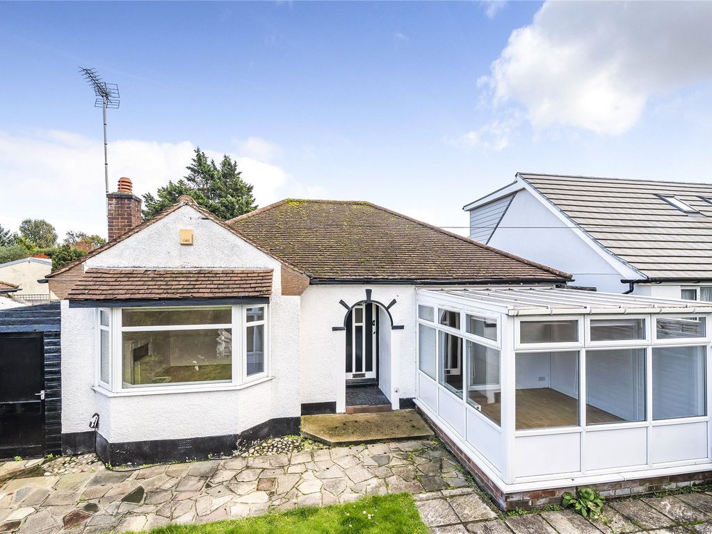 2 bed bungalow for sale in Lower Road, Orpington BR5, £450,000