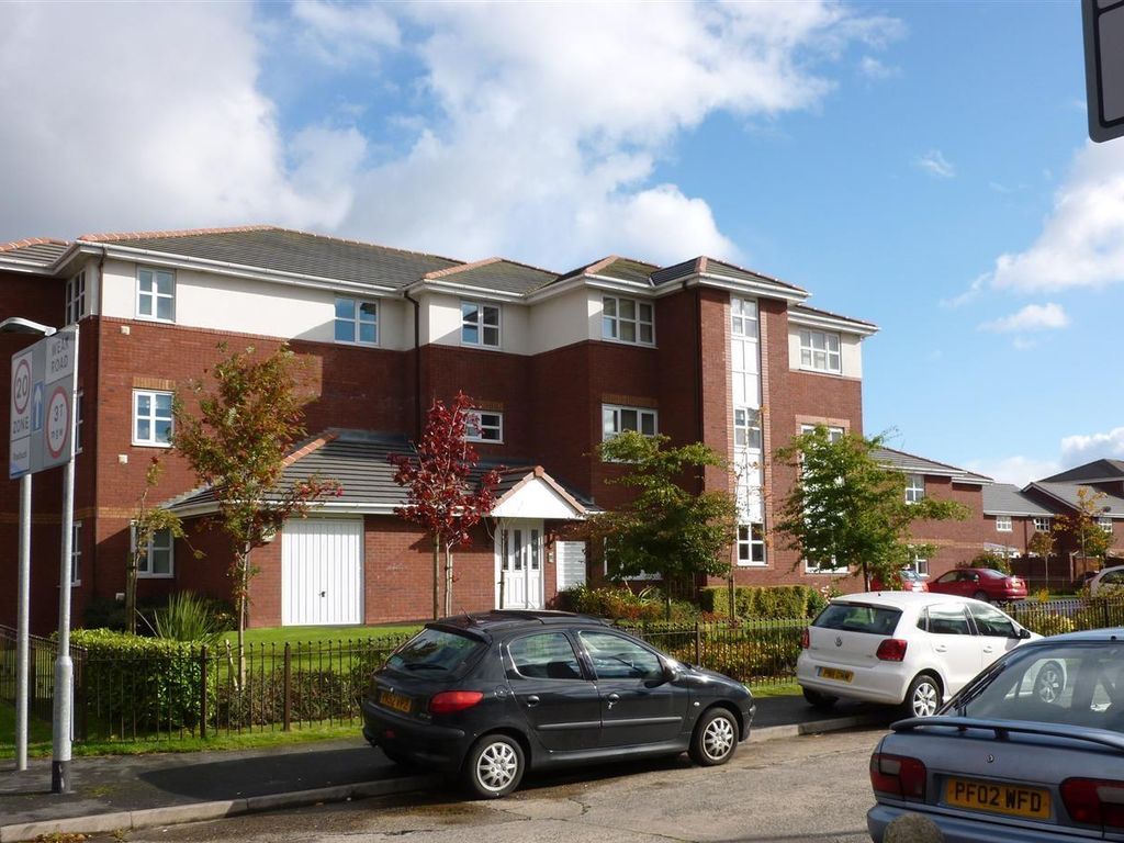 1 bed flat for sale in Brook Court, Dorman Close, Preston PR2, £105,000