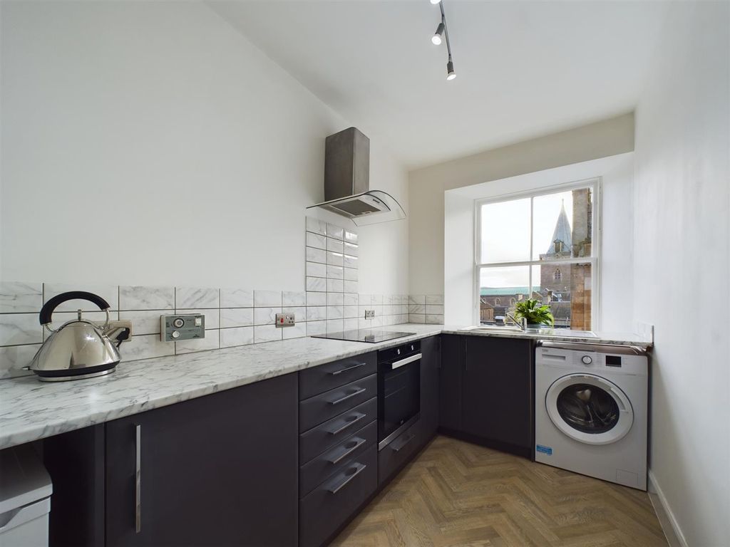 1 bed flat for sale in Flat 5, 55 High Street, Perth PH1, £69,950