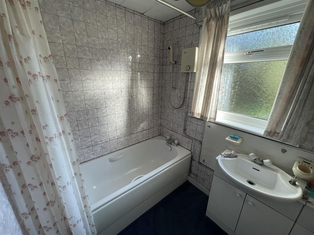 2 bed cottage for sale in Oakbank Cottage, Oakbank Road, Guildtown PH2, £137,000