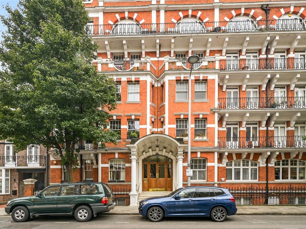 4 bed flat for sale in Drayton Court, Drayton Gardens, London SW10, £2,200,000