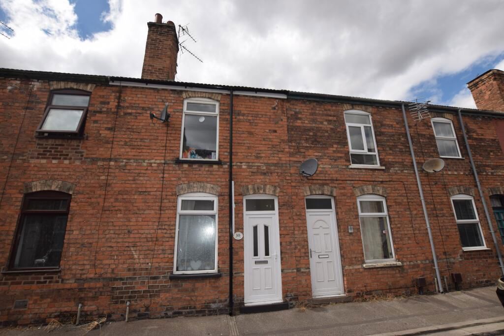 2 bed terraced house for sale in Wheeldon Street, Gainsborough DN21, £55,000