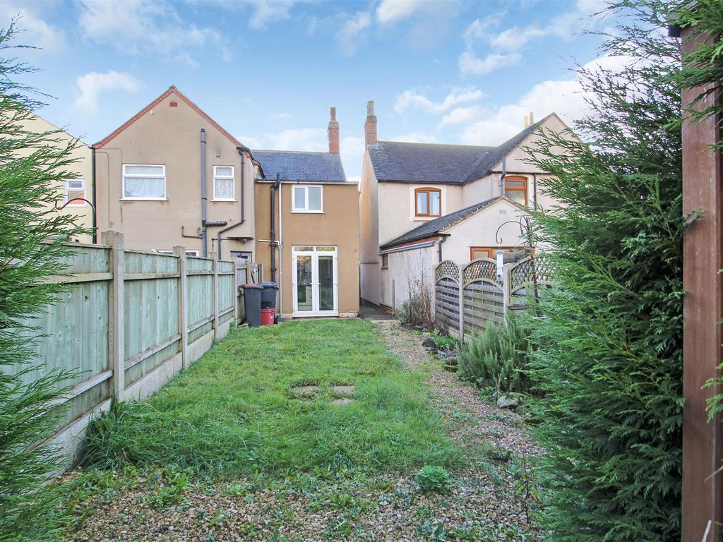 1 bed end terrace house for sale in Measham, Swadlincote, Derbyshire DE12, £139,500