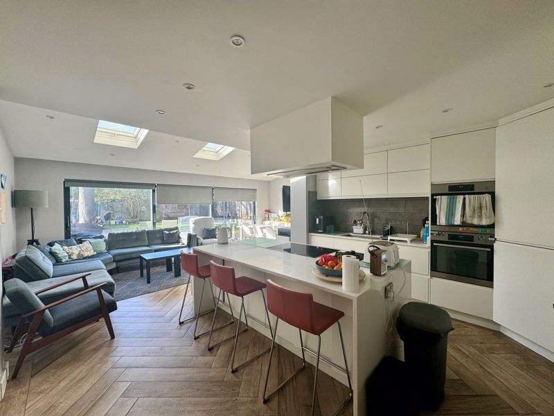 4 bed semi-detached house to rent in Trinder Road, Arkley, Barnet EN5, £3,000 pcm