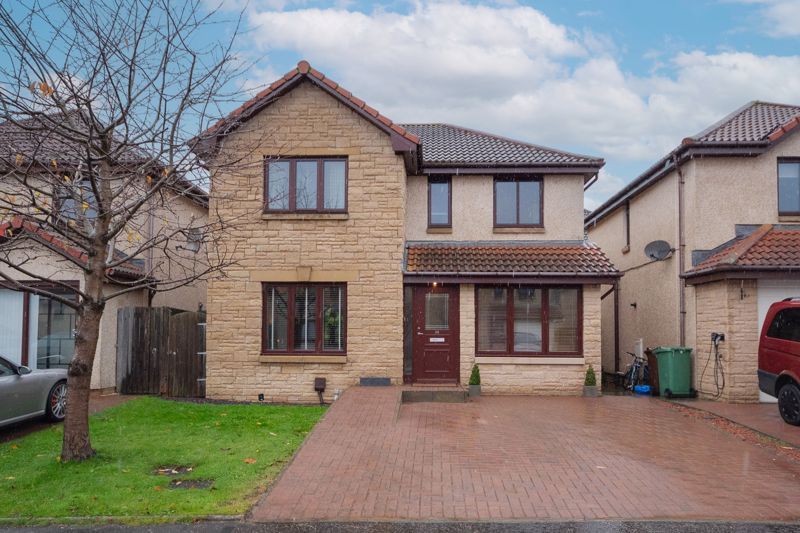 4 bed property for sale in Moffat Walk, Tranent EH33, £350,000