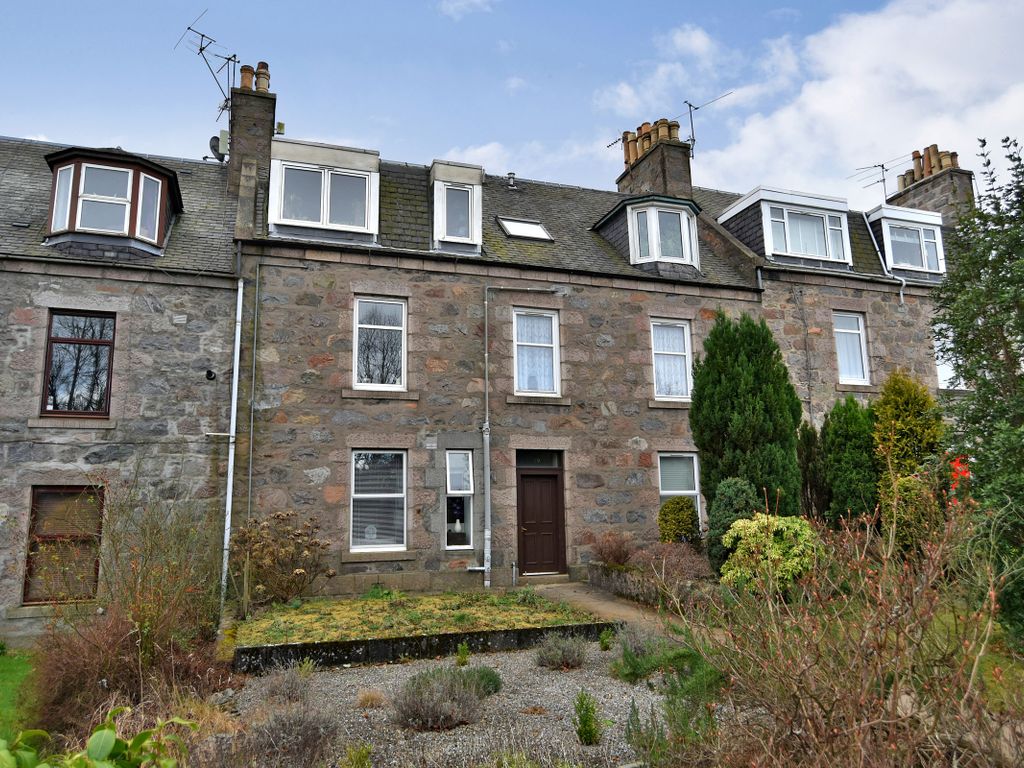2 bed flat for sale in Flat A, 39 Nellfield Place, Aberdeen, Aberdeenshire AB10, £65,000