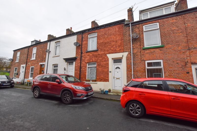 3 bed terraced house for sale in Oswy Street, Whitby YO21, £189,950