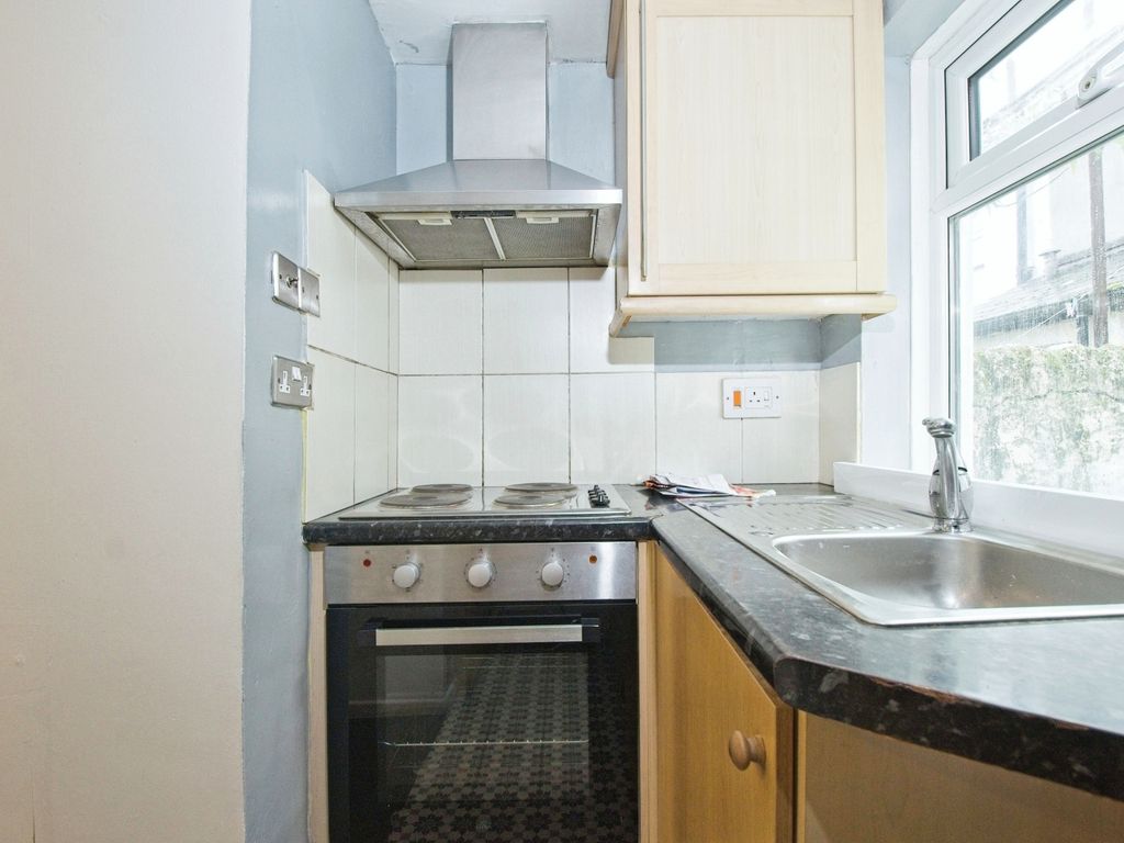2 bed terraced house for sale in Inchmarnock Street, Caerdydd, Inchmarnock Street, Cardiff CF24, £160,000