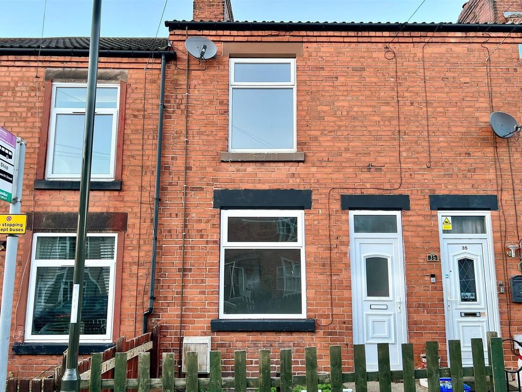 2 bed terraced house to rent in Charlesworth Street, Bolsover, Chesterfield S44, £625 pcm