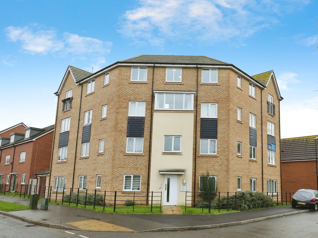 2 bed flat for sale in Sowe Way, Coventry CV2, £145,000