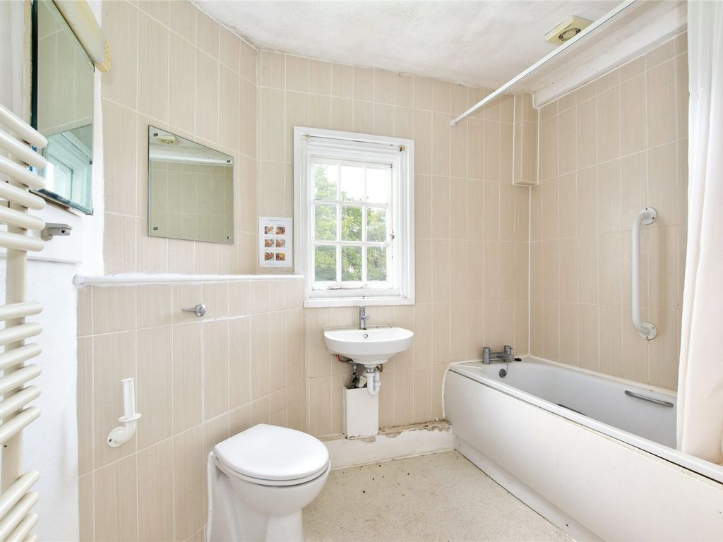 4 bed detached house for sale in Summerhouse Lane, Round Bush, Aldenham, Watford WD25, £1,150,000