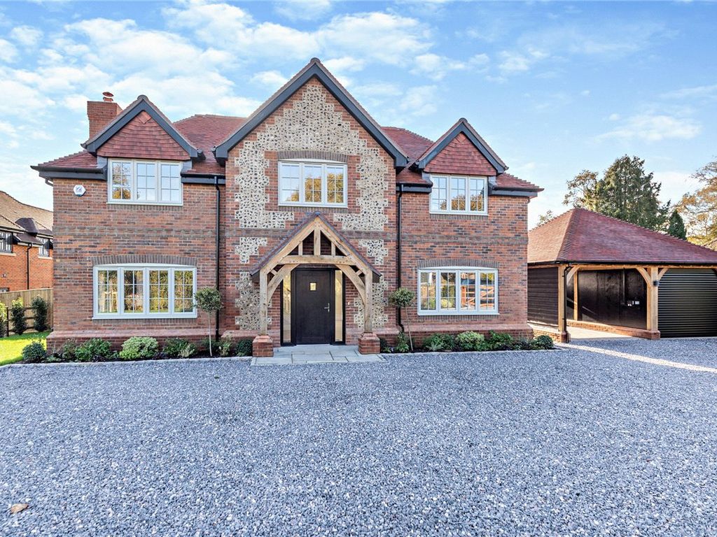 New home, 5 bed detached house for sale in The Ridge, Cold Ash, Thatcham, Berkshire RG18, £1,550,000