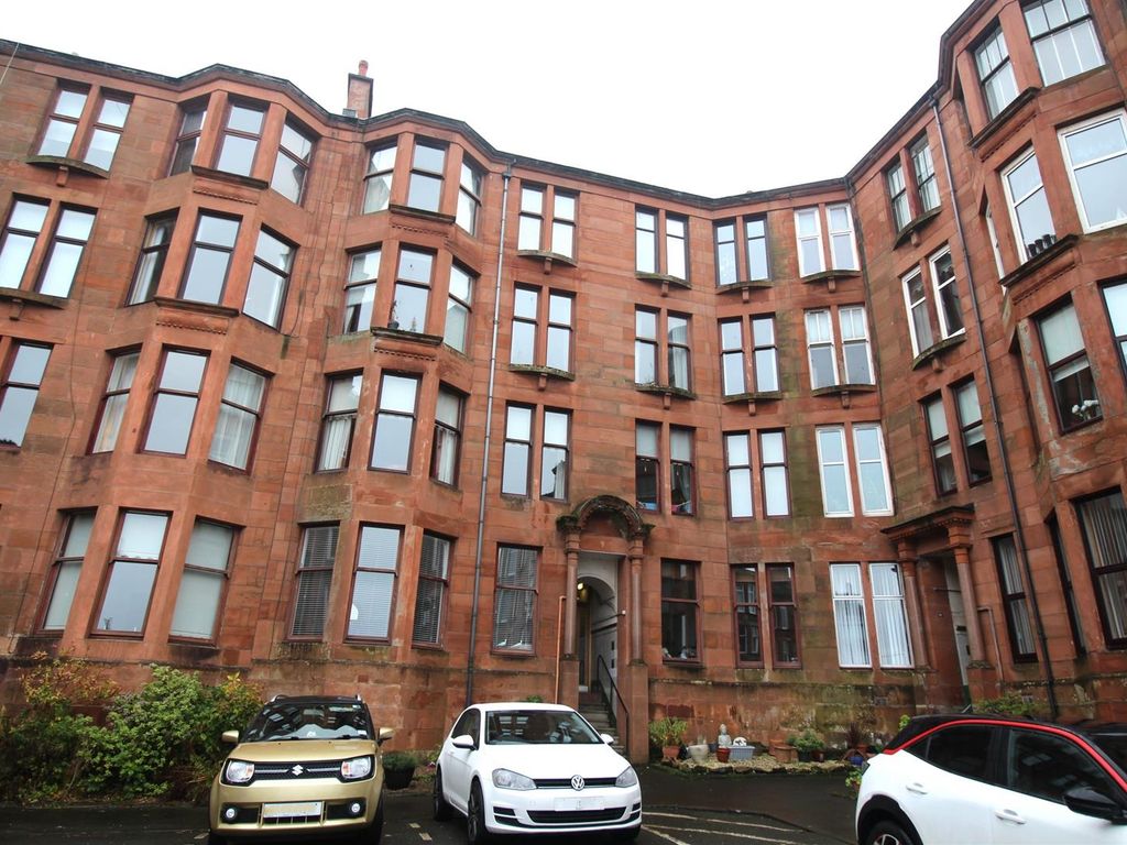 1 bed flat for sale in Ashburn Gardens, Gourock PA19, £102,000