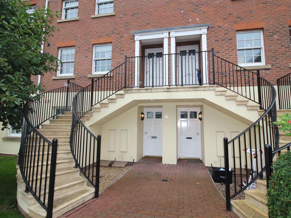 2 bed flat for sale in Cornmill Square, Shrewsbury SY1, £175,000