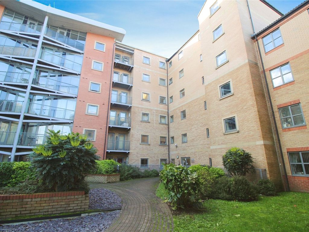 1 bed flat for sale in Kentmere Drive, Lakeside, Doncaster, South Yorkshire DN4, £115,000