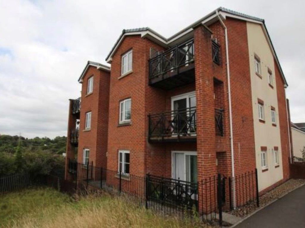 1 bed flat to rent in 6 De Clare Drive, Radyr, Cardiff CF15, £725 pcm
