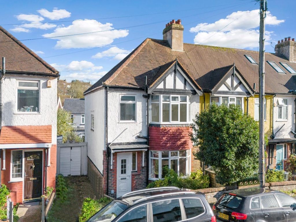 3 bed end terrace house for sale in Stanmer Villas, Brighton BN1, £450,000