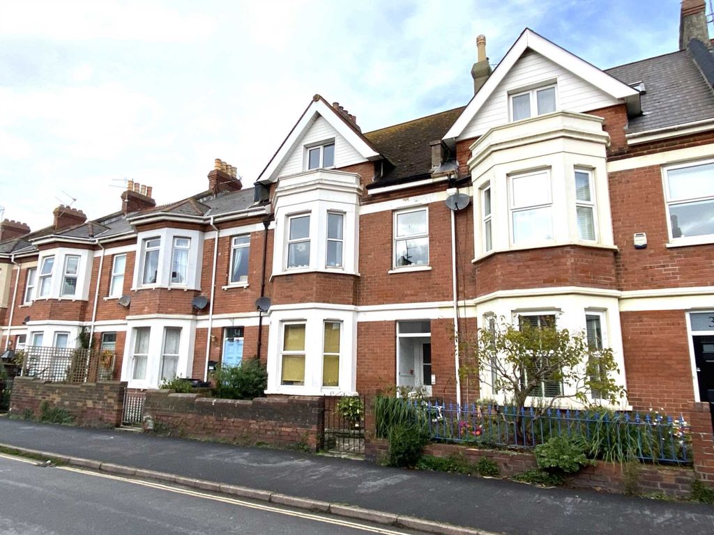 2 bed flat for sale in Victoria Road, Exmouth EX8, £189,950