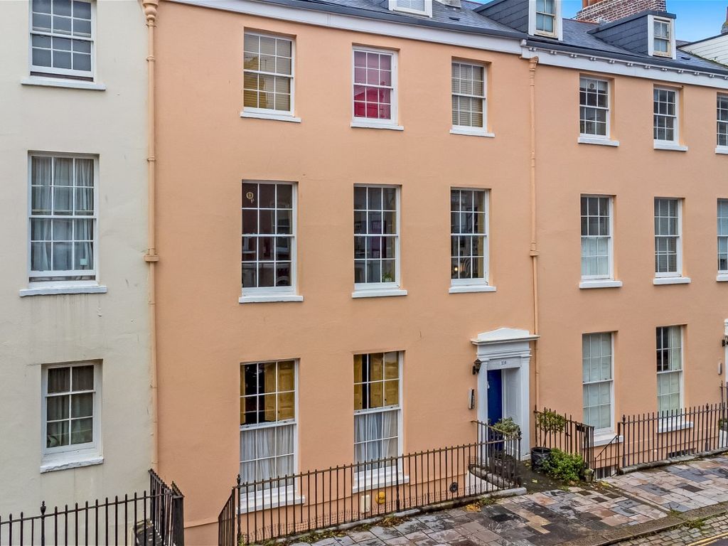 2 bed flat for sale in Durnford Street, Plymouth PL1, £225,000