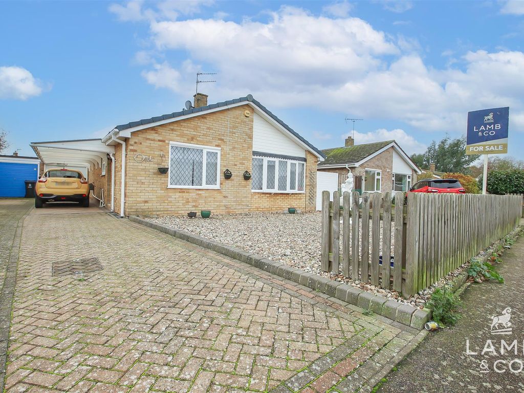 2 bed detached bungalow for sale in Withrick Walk, St. Osyth, Clacton-On-Sea CO16, £177,500