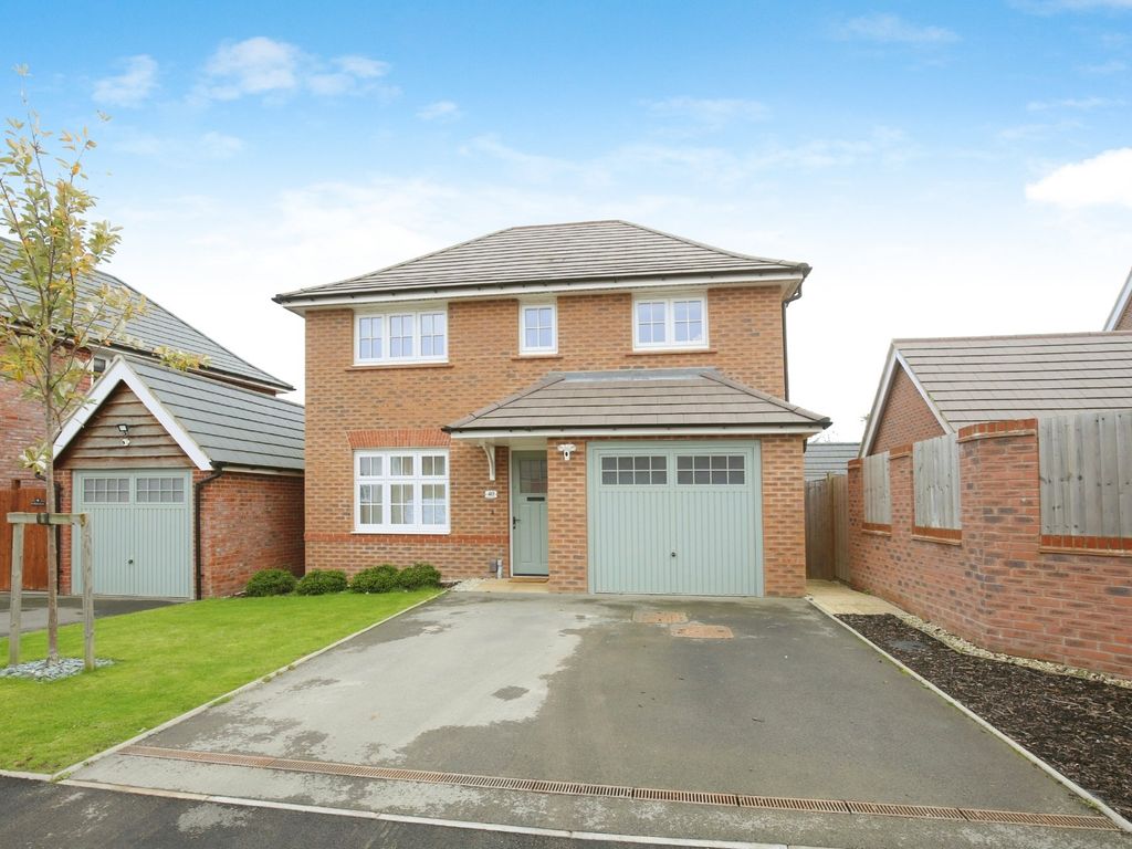 4 bed detached house for sale in Ellastone Way, Amington, Tamworth B77, £390,000