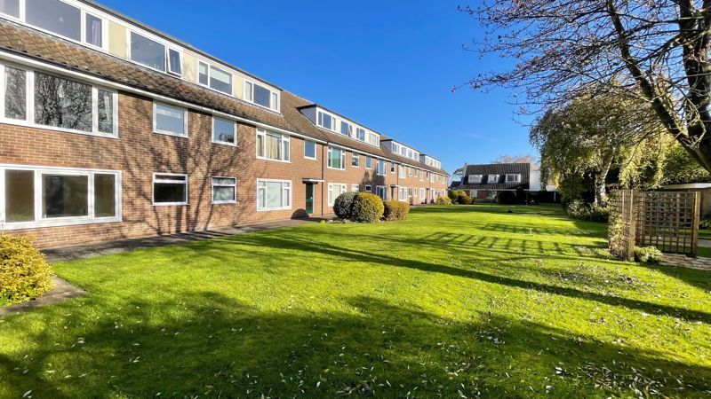 2 bed flat for sale in Ockbrook Court, Williamson Street, Lincoln LN1, £169,950