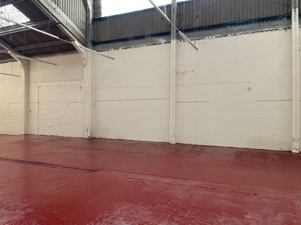 Light industrial to let in Stable Hobba, Penzance TR20, £20,280 pa