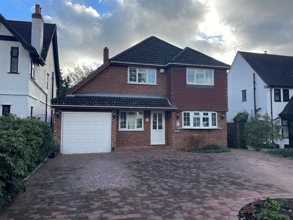 3 bed detached house for sale in Wood Ride, Petts Wood, Orpington BR5, £1,275,000