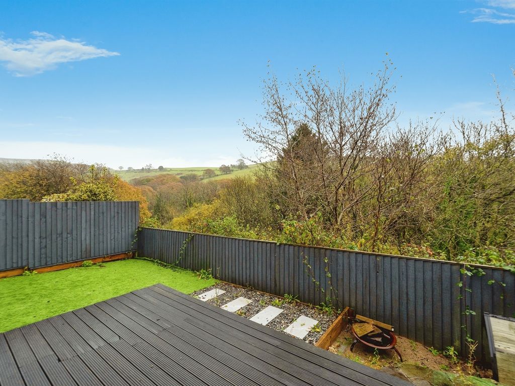3 bed end terrace house for sale in Dan-Yr-Heol, Pantyrawel, Bridgend CF32, £70,000