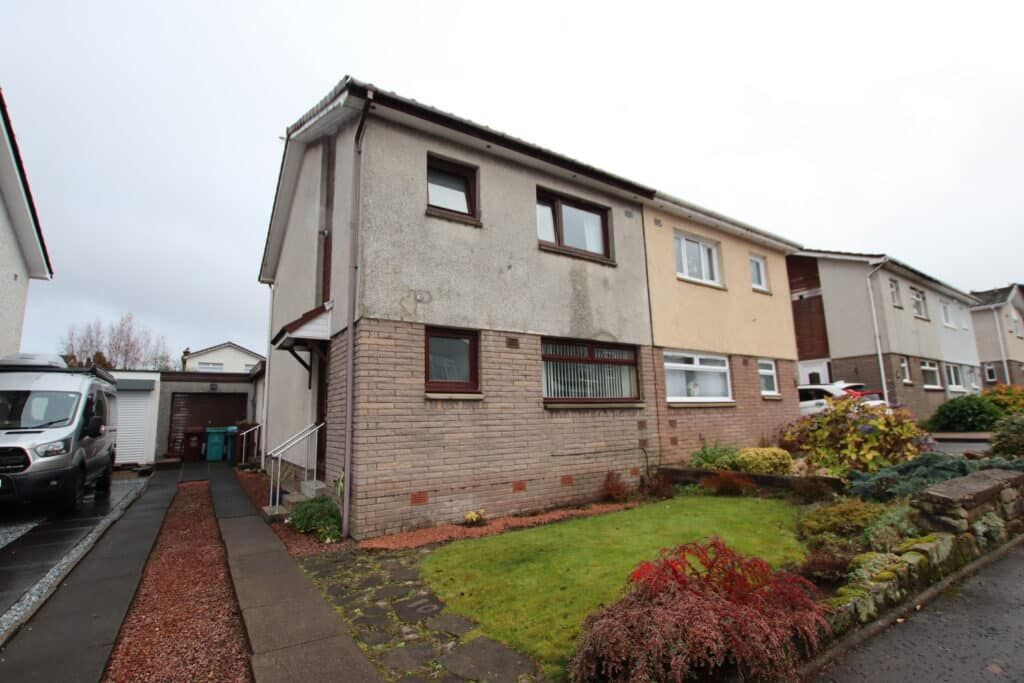 4 bed semi-detached house for sale in Balmoral Ave, Glenmavis, Airdrie ML6, £169,995