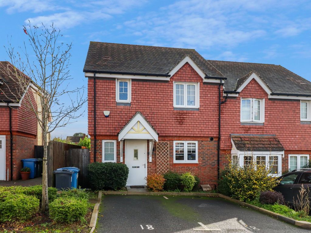 3 bed semi-detached house for sale in Culverhouse Way, Chesham HP5, £580,000