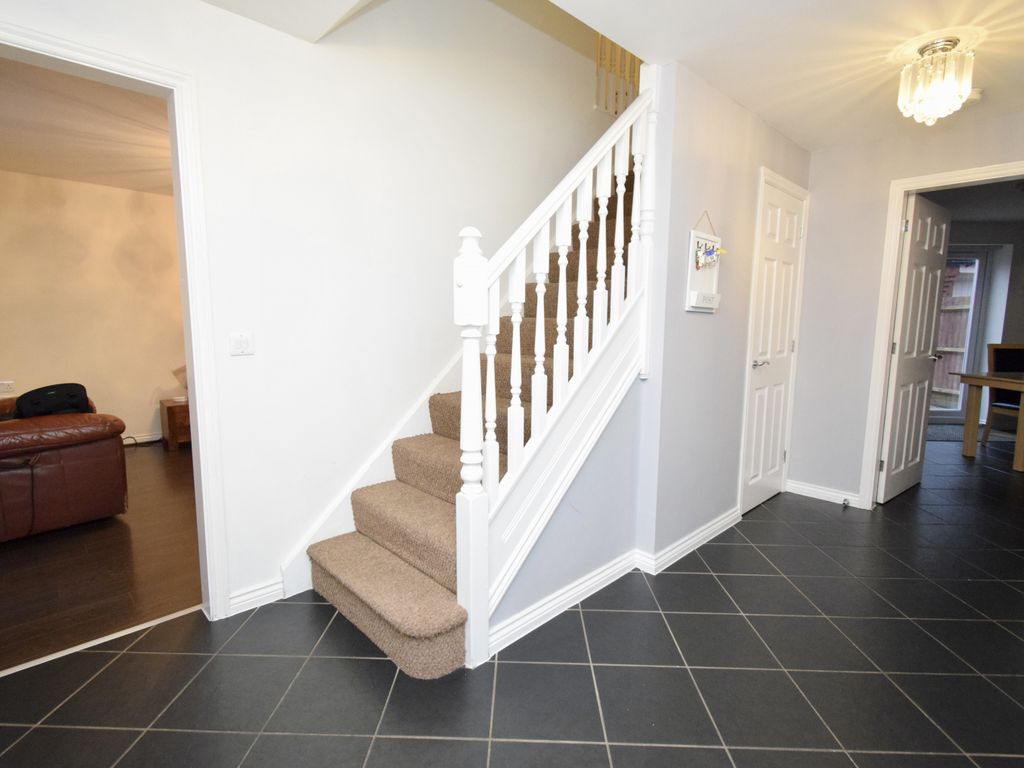 4 bed detached house for sale in Copgrove Road, Hamilton LE5, £400,000